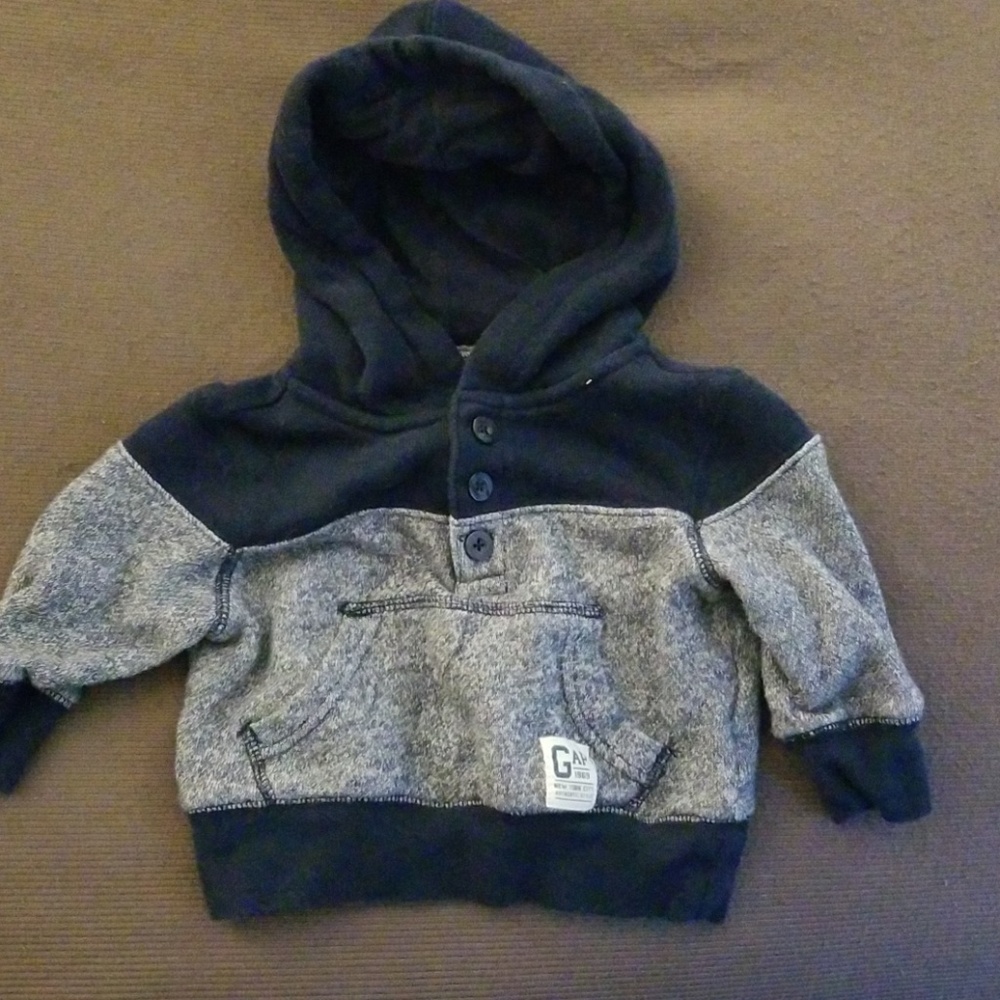 babyGAP stylish hooded sweatshirt/sweater